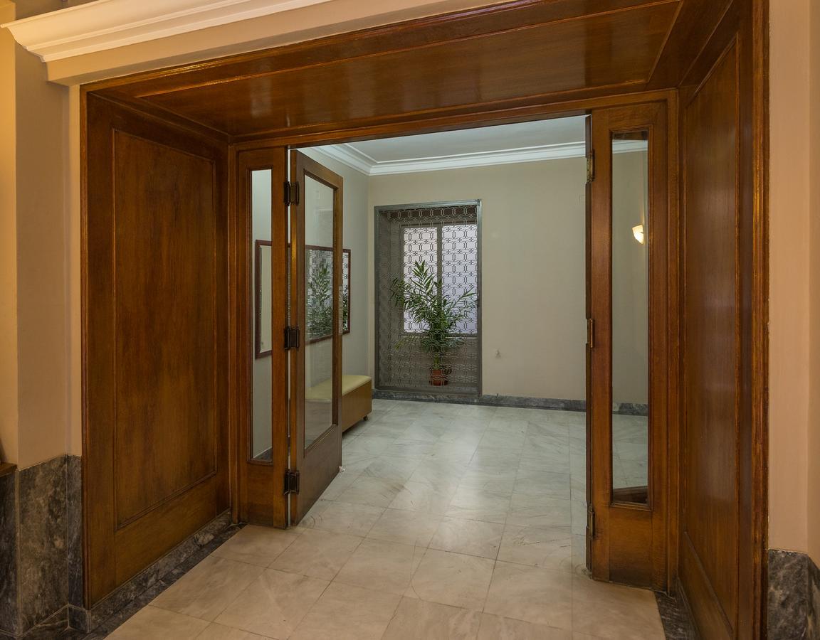 Capricorn - Luxurious Apartment In Kolonaki Athens Luaran gambar