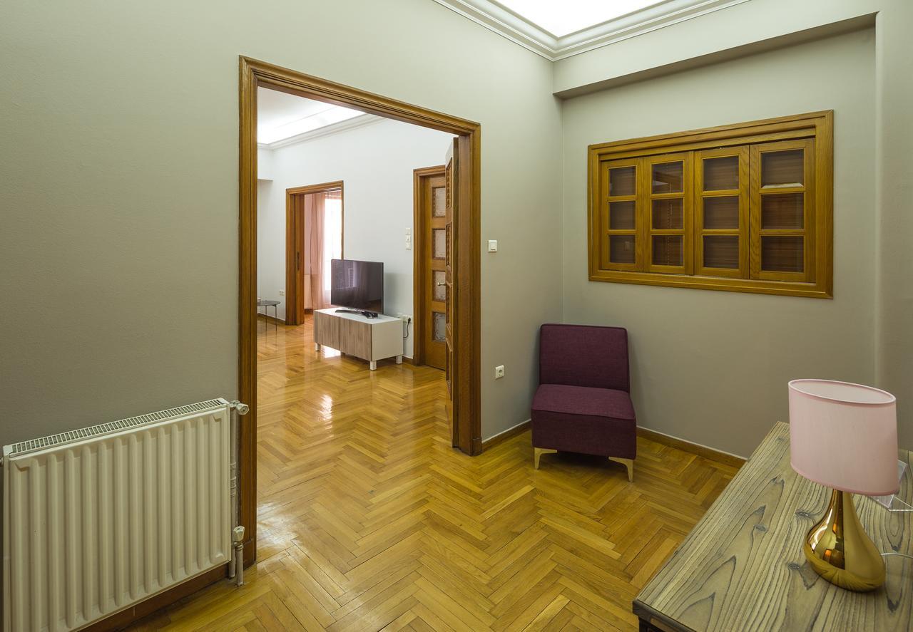 Capricorn - Luxurious Apartment In Kolonaki Athens Luaran gambar